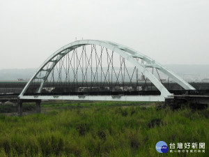 南投市綠美橋改善工程5月可開放。