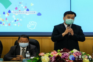 李天祥校長主持活動。