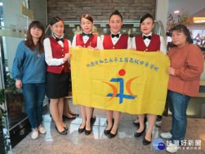 永平工商餐飲科參加第50屆全國技能競賽北區初賽成果豐碩，8人挺進決賽。

