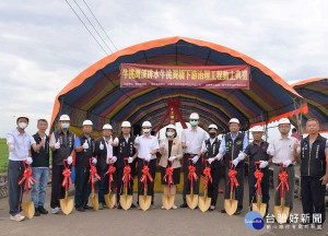 「牛挑灣溪排水牛挑灣橋下游治理工程」順利開工，完工後將有效排洪紓解水患，改善口湖、四湖、北港及水林地區淹水情形，保護鄉親生命財產安全。