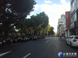 北市懷寧街路面翻新　城中交通更好行（圖／台北市政府）