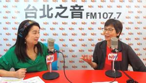 對於高雄市長補選選戰布局，台灣民眾黨立委蔡壁如今（11）日表態，盼與國民黨放下成見，共推無黨籍人士參選，用「白藍合作」的模式打高雄市長補選選戰。（圖／hitFm YouTube）