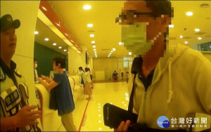 男子聽信網友欲學習賽馬博弈投資，險些依照指示匯款，所幸斗六警民合作協力勸說，成功攔阻遭受詐騙。