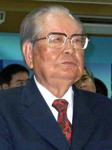 前考試院長、台灣省主席，現任中國國民黨中央評議委員會主席團主席邱創煥，傳出7月2日病逝於台北，享耆壽96歲。（圖／Wikipedia）