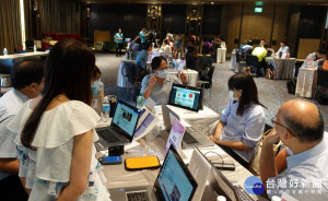 新北市108學年度活化教學與多元學習課程發表會在貢寮舉辦，由49所參與學校以數位展攤方式，分享活化成果並討論互動