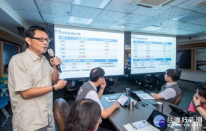 都發局長盧維屏說明桃園市租金補貼戶數
