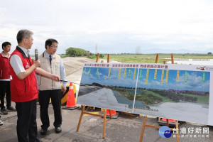 台南市政府投注7千5百萬執行滯洪池周邊景觀改善計劃。