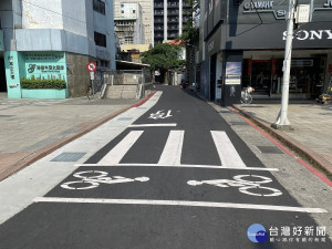 北市延平南路巷弄汰舊換新　市民開心安全行