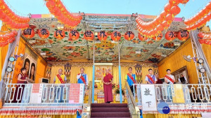 行動佛殿94站雲林古坑鄉，鄉長沈勝騰(左二)致詞表示：感謝行動佛殿環島祈福行程來到古坑，我代表全體鄉民誠摯歡迎大家，祝福法會圓滿成功