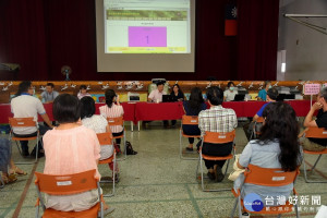 南投縣國中小新生編班今日公開舉行。（縣府提供）