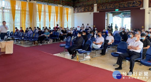 新北殯葬管理處也首度於現代國民喪禮研習中，引入同性伴侶治喪議題，業者出席踴躍、座無虛席