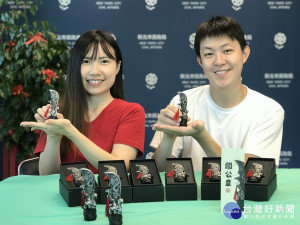  農曆6月24日是關聖帝君聖誕，民政局特別邀請民眾於「新北民政保平安」臉書粉絲專頁留言為關聖帝君慶生，就有機會抽中精美文創開運關公章