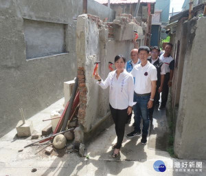 北港鎮安宮配合周遭街道系統整合串接改善工程，主動退縮建物，兼顧居民出入便利性及逃生防災安全，打造友善環境。
