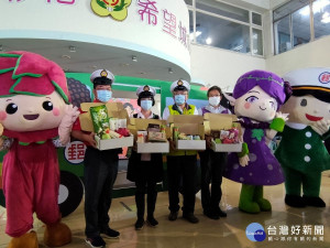 彰化優鮮農漁會專區i郵購上架，即日起26鄉鎮特色農漁產配送至全國各地。圖／記者瞪負ˋ恩社