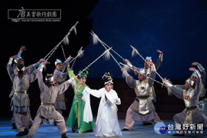 臺灣品牌團隊「唐美雲歌仔戲」將帶來膾炙人口的《白蛇傳》經典演出。