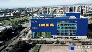 青埔生活機能日益完善，居住價值浮現吸引自住客進場，座落在高鐵站前商圈的IKEA旗艦店7月開幕，替區域房市再添話題。