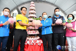 老梅國小120週年校慶，市長侯友宜17日親自到場祝福 