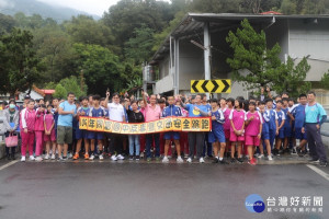 同富國中慶祝校慶活動，辦理反毒暨交通安全路跑。