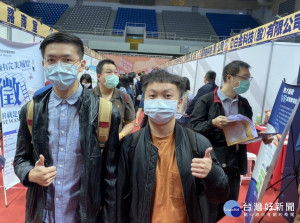 新北市就業博覽會邀集75家廠商釋出2880個職缺