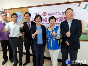 彰化「電商隊」前進東森購物平台，活絡商機。圖／記者鄧富珍攝