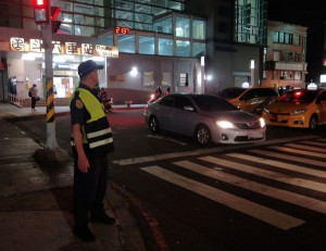 雲林警方針對聯外交通幹道及雙鐵佈署重兵，加強可疑人車攔檢工作，「拒嫌於縣外、弭害於無形」，讓詐欺車手有所忌憚。