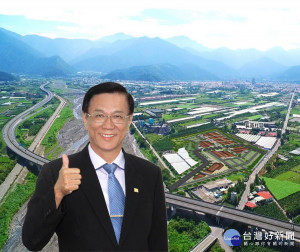 縣長林明溱歡迎有意設廠者來洽購埔里微型園區。（縣府提供）