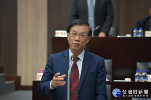 林明溱說東埔環境已有改善歡迎大家來泡湯。