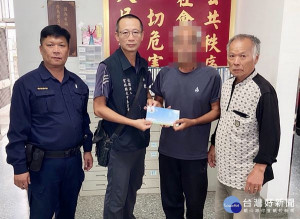 蔦松所所長吳鎮尼等獲知轄區貧戶遭逢劇變，主動辦理急難救助及馬上關懷申報，亦協助聯繫各慈善團體，照顧後續生活。