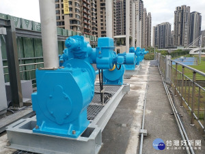 新北市政府水利局今年度更新9座水門預計於11月底完成，讓防汛工作更加升級 