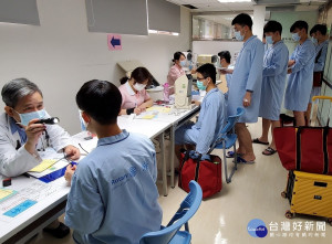 民政局特別規劃於12月再增加720位代檢名額，總計提供2,200位待役學子們更優質貼心的役政服務