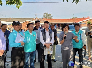 立委蘇治芬邀請水保局長李鎮洋、縣議員蔡岳儒等，會勘水林鄉山腳村埤塘，承諾補助約一千萬元經費，打造觀光遊憩空間。