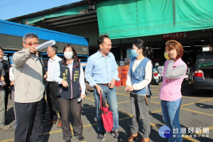 彰化交流道南下閘道路口路段複雜危險，議員齊心找解方。