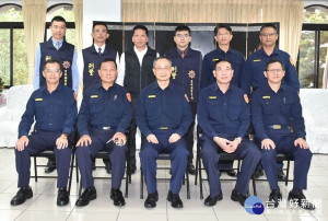 警政署長陳家欽由雲林縣警局局長朱宗泰陪同，前往西螺分局王姓員警靈堂致哀及慰問家屬，並至警局與基層座談及頒發破案獎金，慰勉勤務辛勞。