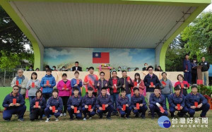 北港農工79週年校慶暨運動大會，校長廖宏瑩與家長會長林張土、校友會長賴元煌等與師生同歡，亦表揚傑出校友，期勉承先啟後再創奇蹟。
