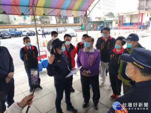 線上直播即時反饋，平鎮警邀民眾一同維護春節交通安全

