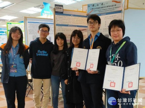 竹林高中楊政穎同學以作品「如『膠』似『漆』—台灣淡水渦蟲黏液黏性及誘導抗菌分析」獲頒動物學科四等獎