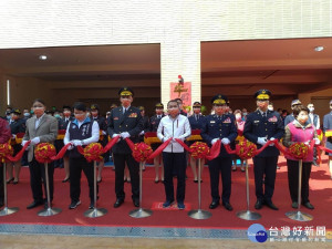 消防局國光分隊與警察局國光派出所共構新建廳舍20日舉行落成啟用典禮，市長侯友宜出席主持祈福祝禱及揭牌啟用儀式 