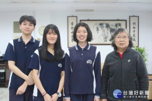 110學年度大學繁星推薦入學榜單出爐，新北市私立竹林中學錄取率高達五成，其中國立大學暨醫大錄取率更超過六成