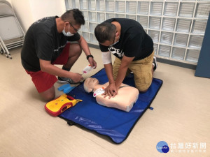 強化急救能力 中市運動場館特訓CPR、AED