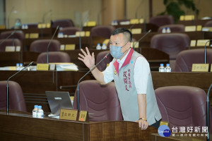 ▲迎接電動車世代，段樹文議員：超前佈署充電停車場及充電站。(圖/市議會提供)