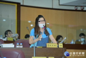 ▲欣榮焚化爐使用20年期滿，朱珍瑤議員：新約攤體費應對砍節省公帑。(圖/市議會提供)

