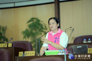 ▲爭取大園區原住民集會所成立，陳姿伶議員：不要租用不要橋下！(圖/市議會提供)