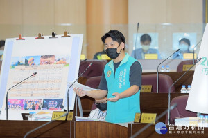 ▲青埔地區生活機能不足，彭俊豪議員：利用停車場用地規劃現代化市場。(圖/市議會提供)

