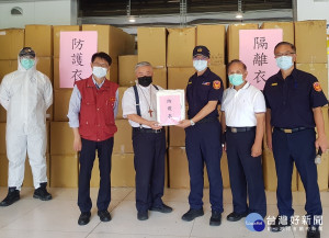 新店行道會捐新北警防疫物資，捐贈儀式由新北市副市長陳純敬親自主持