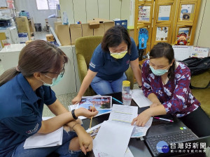 勞工局舉辦「110年度翻轉青年薪希望創意海報暨DM徵選活動」，祭出總獎金19萬元