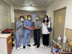 患者說能順利出院要為感謝嘉基醫療團隊，特別捐款6萬元，給嘉基添購防疫設備／陳致愷翻攝