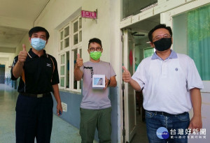 雲林縣議員蔡岳儒獲知學校對防疫停課不停學推行之難處，立即研議採購視訊設備，提升教師教學品質與學生學習成效。