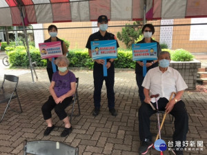  警方防詐宣導。林重鎣翻攝