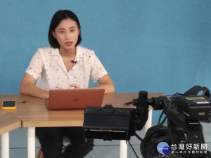 新北15校20位優秀的TOP教師，以多年協助學生考前複習的經驗進行拍攝
