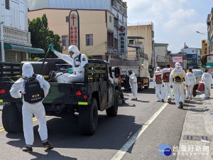 屏東枋寮完成萬人篩檢　全鄉大清消防堵病毒